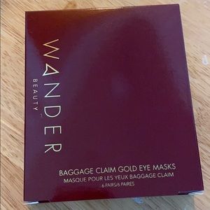 Wander Beauty baggage claim gold eye masks
